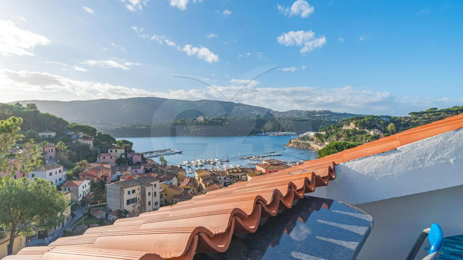Il Porto 25 Mansarda Sul Mare - Goelba Apartment Porto Azzurro Italy
