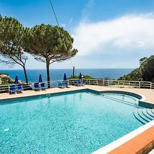 Aparthotel Reale, Porto Azzurro