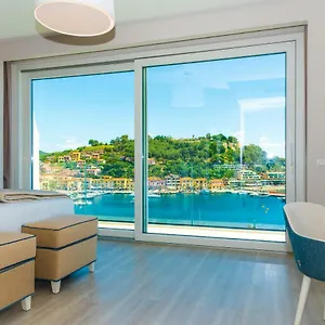 Hotel Plaza, Porto Azzurro